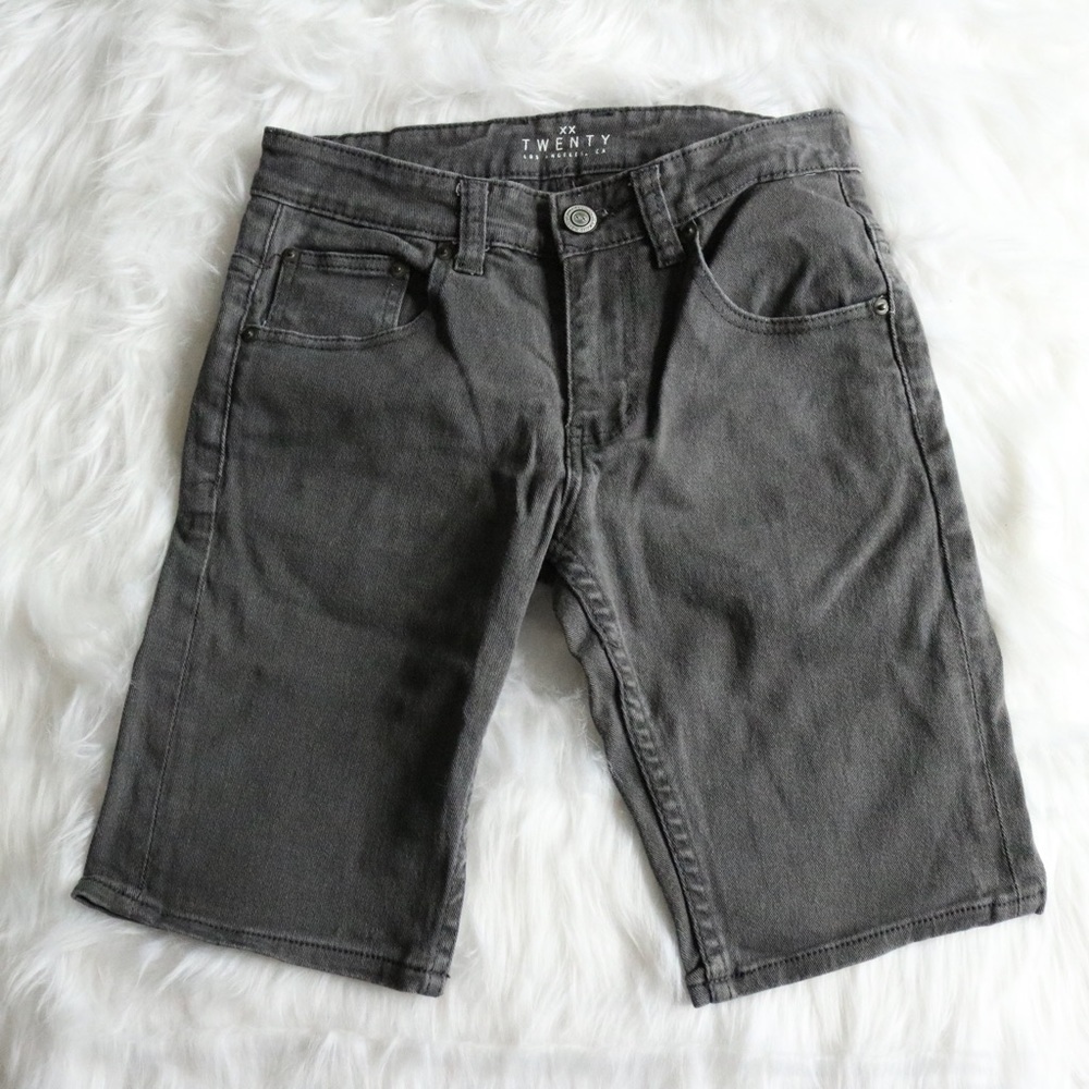 Grey Denim Skinny Jean Shorts